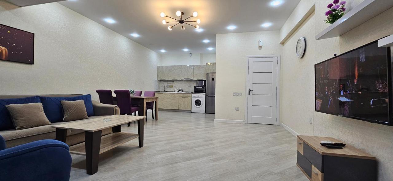 Park Azure Comfortable Apartment Баку Экстерьер фото